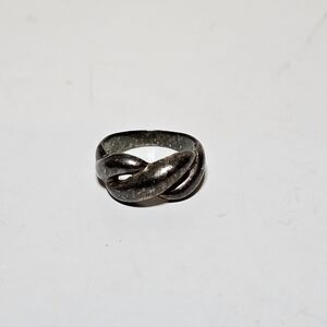 Sterling Silver 925 NF Signed Twist Knot Ladies Ring Size 8 Weighs 3 Grams